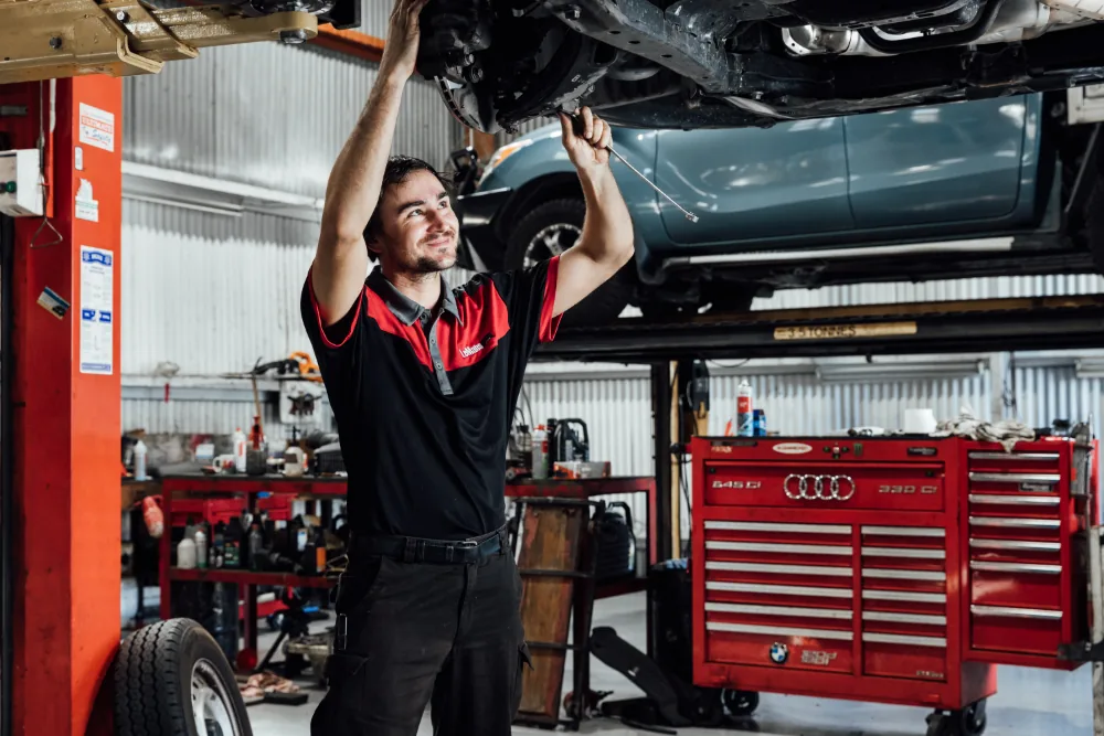 Milton RACQ mechanic