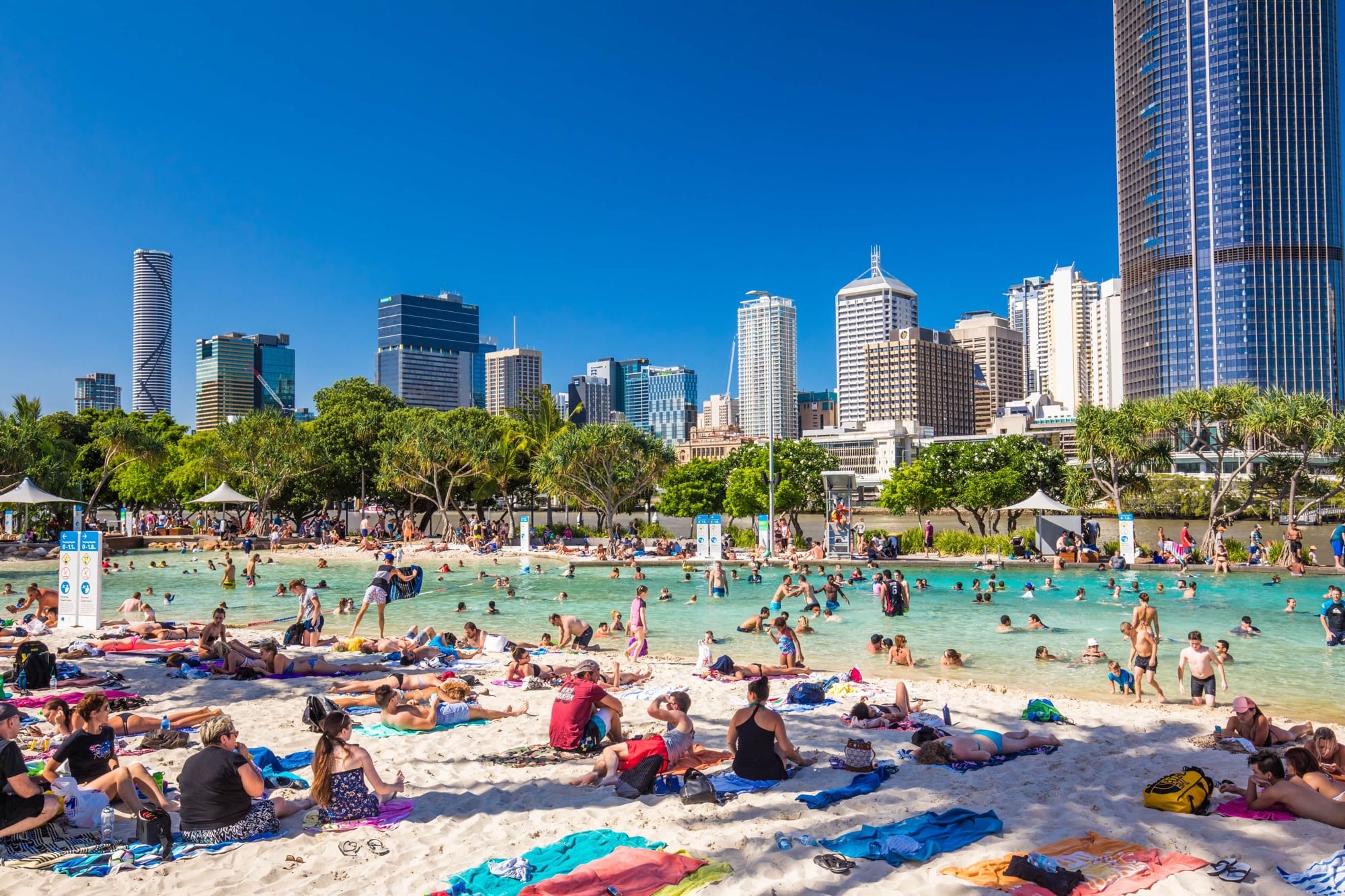 Car service in brisbanes hot climate