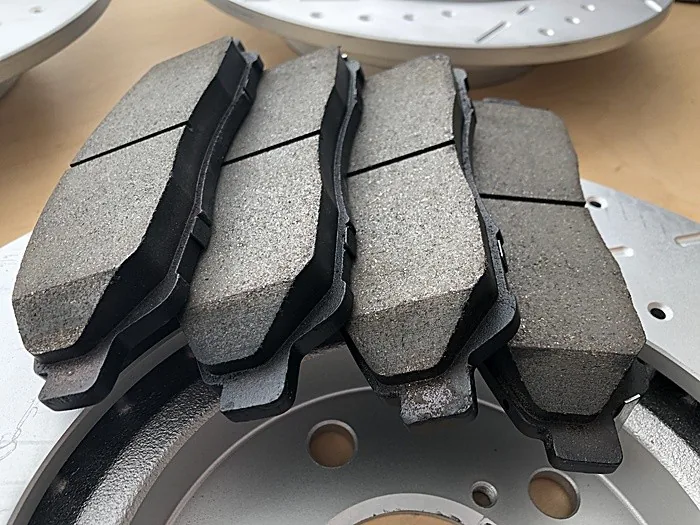 Ceramic brake pads