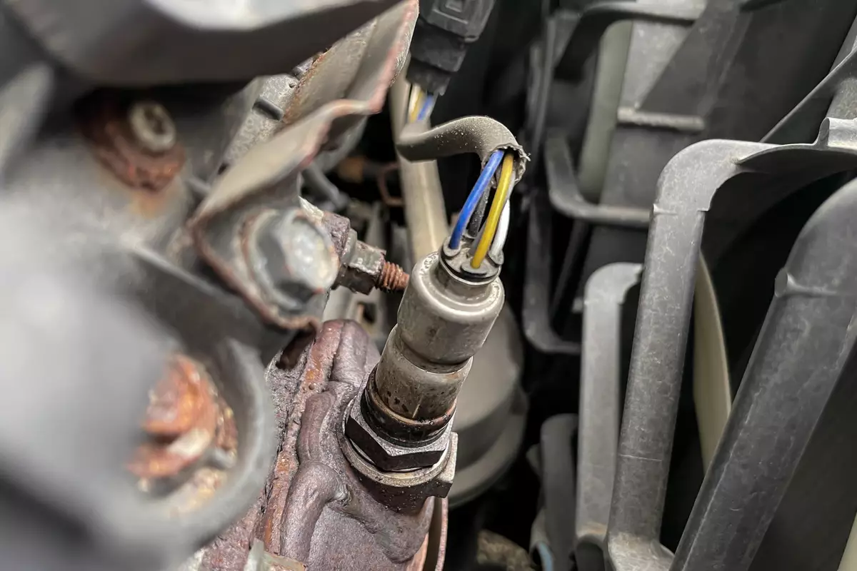 European car oxygen sensor replacement at Bosch Service Brisbane workshop