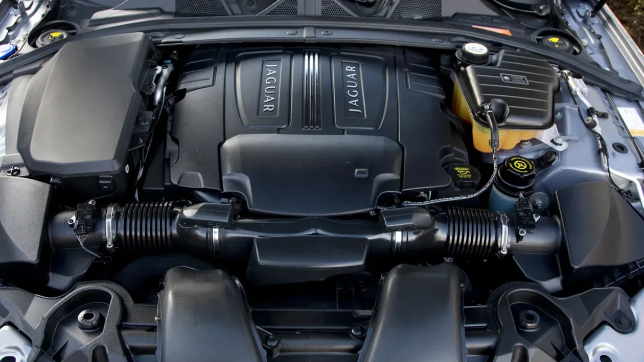 Jaguar engine service