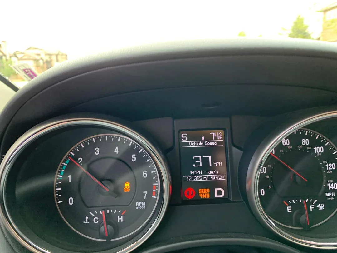 Jeep cherokee engine light