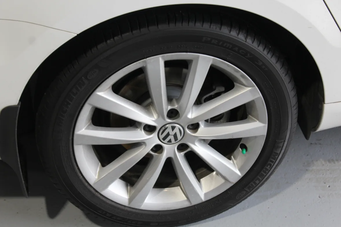 VW Passat brakes